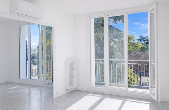 APPARTEMENT T4 (2 CHAMBRES) CLIMATISE, DOUBLE VITRAGE, TRAVE — photo 3