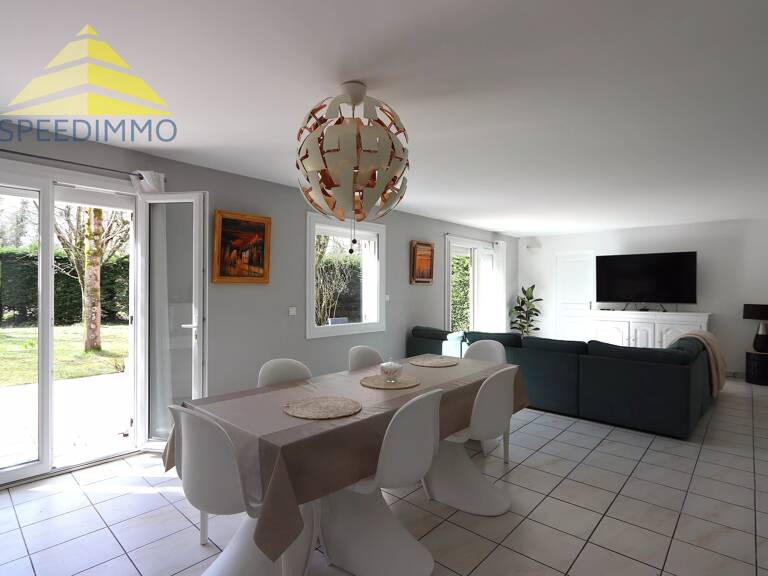 Charmant appartement 1 pièce à Mandres-les-Roses — photo 1