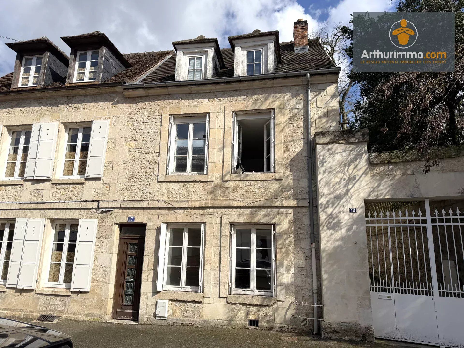 Immeuble 4 pièces 102 m² · à Compiègne · 102 m² · 315 000 €