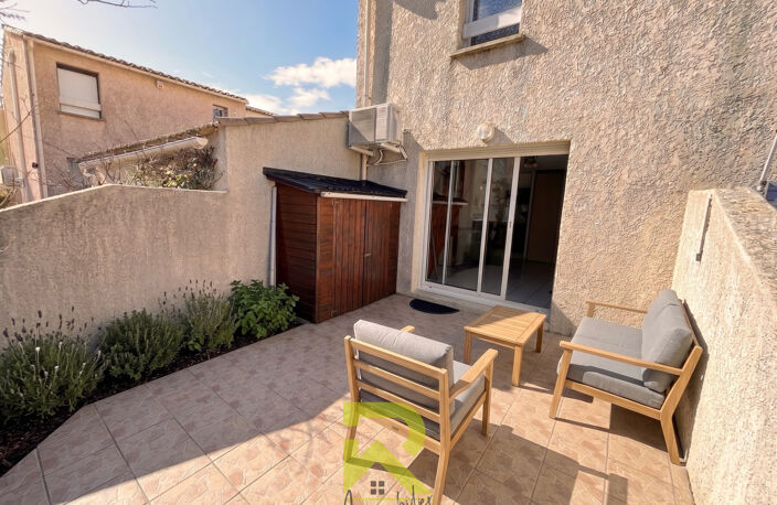 Grau d'Agde : Charmante maison traversante de type 3 avec te — photo 2