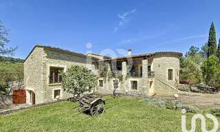 Maison 6 Pièces 355 m² à vendre à Goult (84220)