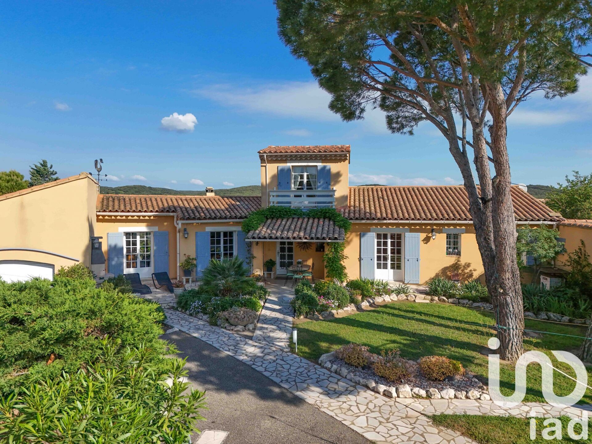 Rochefort-Du-Gard - 223m² - 8p. - 6ch.