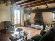 Maison Auvergnate, 5 chambres, grand sous sol, sur un terrain de 2386m² — photo 2