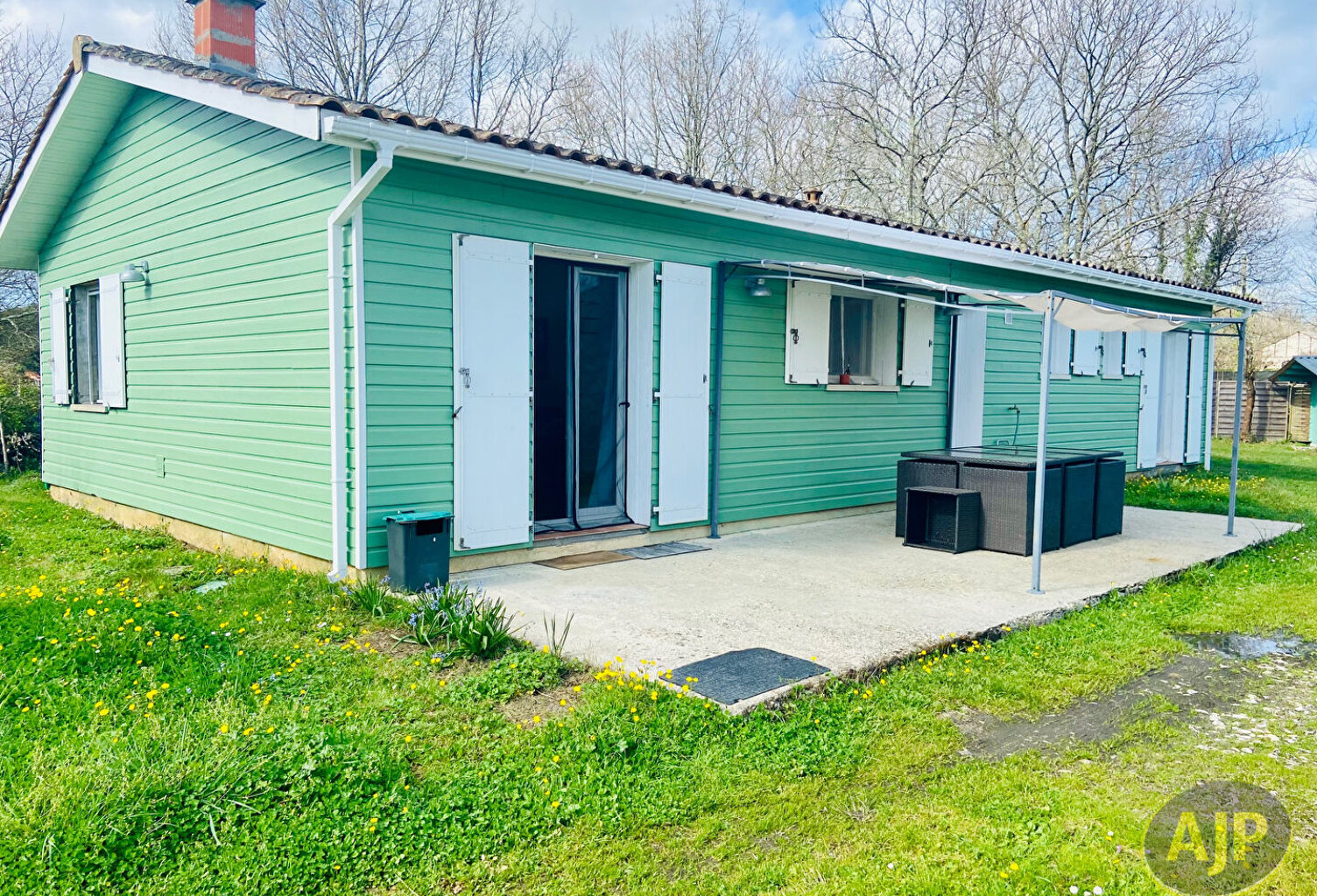 Maison T5 de 2001 sur 1300m2 de terrain clos ! — photo 1