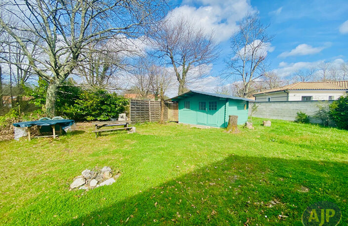 Maison T5 de 2001 sur 1300m2 de terrain clos ! — photo 5