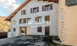 Maison 9 Pièces 230 m² à vendre à Draillant (74550)