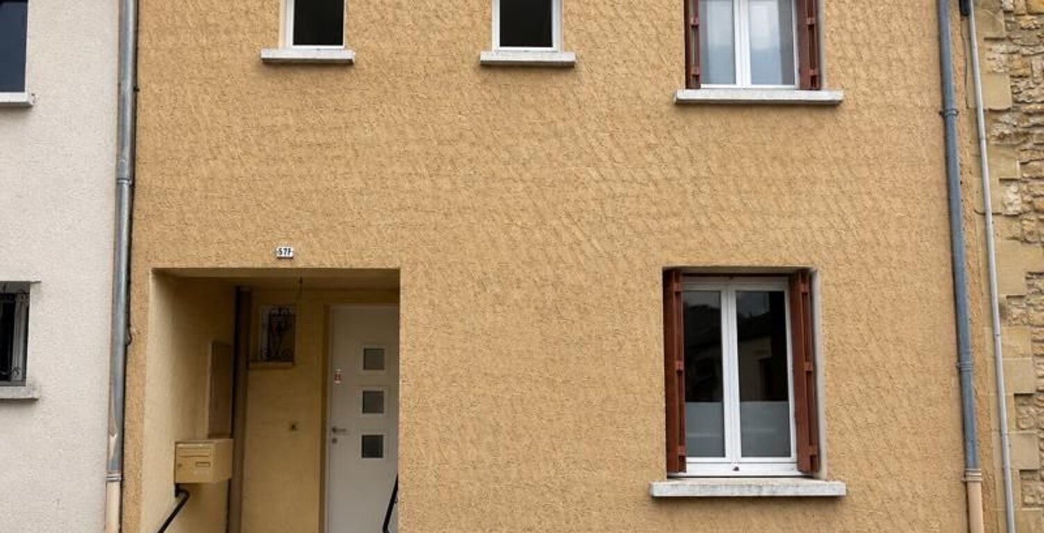 Maison de ville de 4 pièces principales — photo 1
