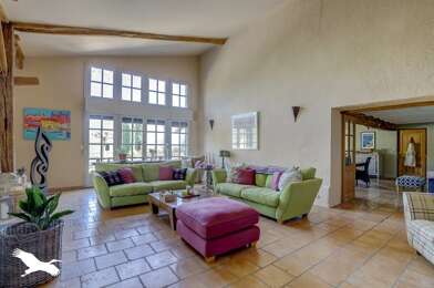 Maison 8 pièces 590000 €