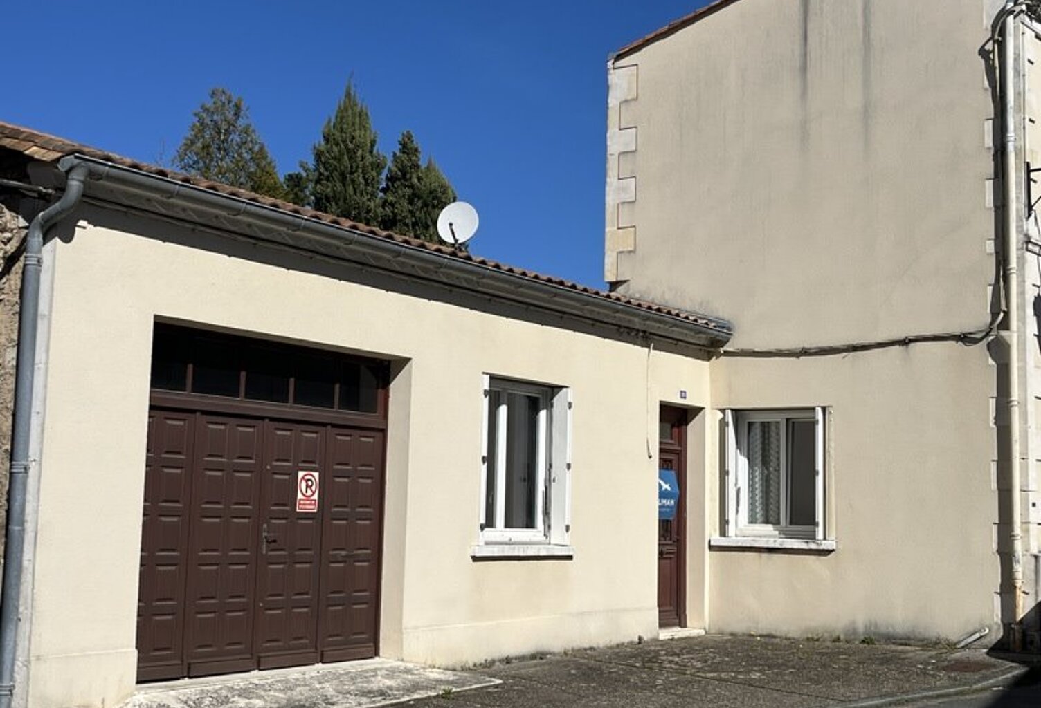 Vente maison 5 pièces 138 m² Montendre (17130) — photo 1