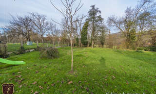 Terrain  650 m² à vendre à Châtillon (69380)