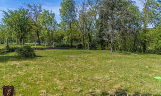Terrain  650 m² à vendre à Châtillon (69380)