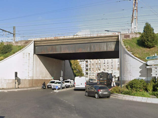 Lot de 9 parkings en sous-sol à Issy-les-Moulineaux — photo du bien