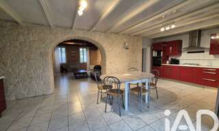 Maison 9 Pièces 258 m² à vendre à Boisredon (17150)