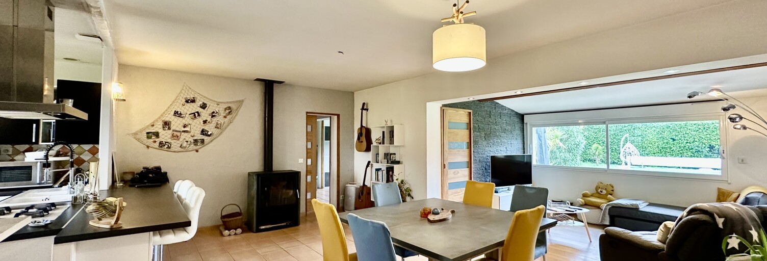 Maison 6 Pièces 146 m² à vendre à Sainte-Eulalie (33560)