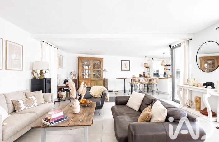 Vente Maison/villa 4 pièces — photo 2