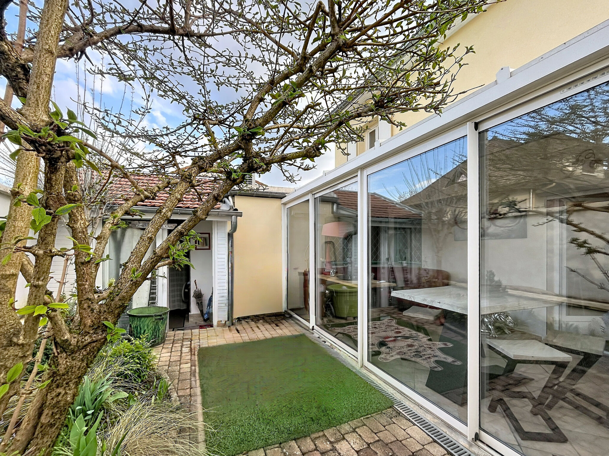 Villa / Maison  T3 à vendre Bourgoin-Jallieu 38300