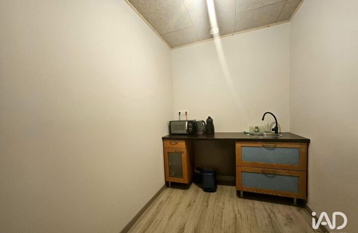 Vente Local d'activités 227 m&sup2; — photo 2