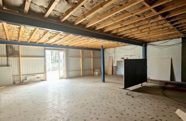 Vente Local d'activités 227 m&sup2; — photo 4