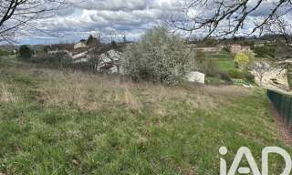 Terrain  1974 m² à vendre à Saint-Pierre-Lafeuille (46090)