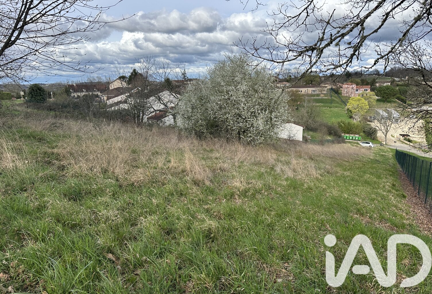 Vente Terrain à bâtir 1 974 m&sup2; — photo 1