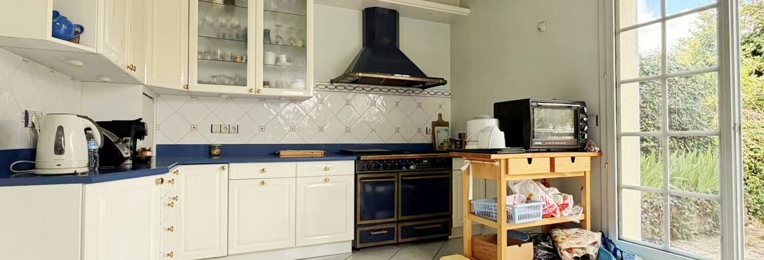 Maison 9 Pièces 226 m² à vendre à Maisons-Alfort (94700)