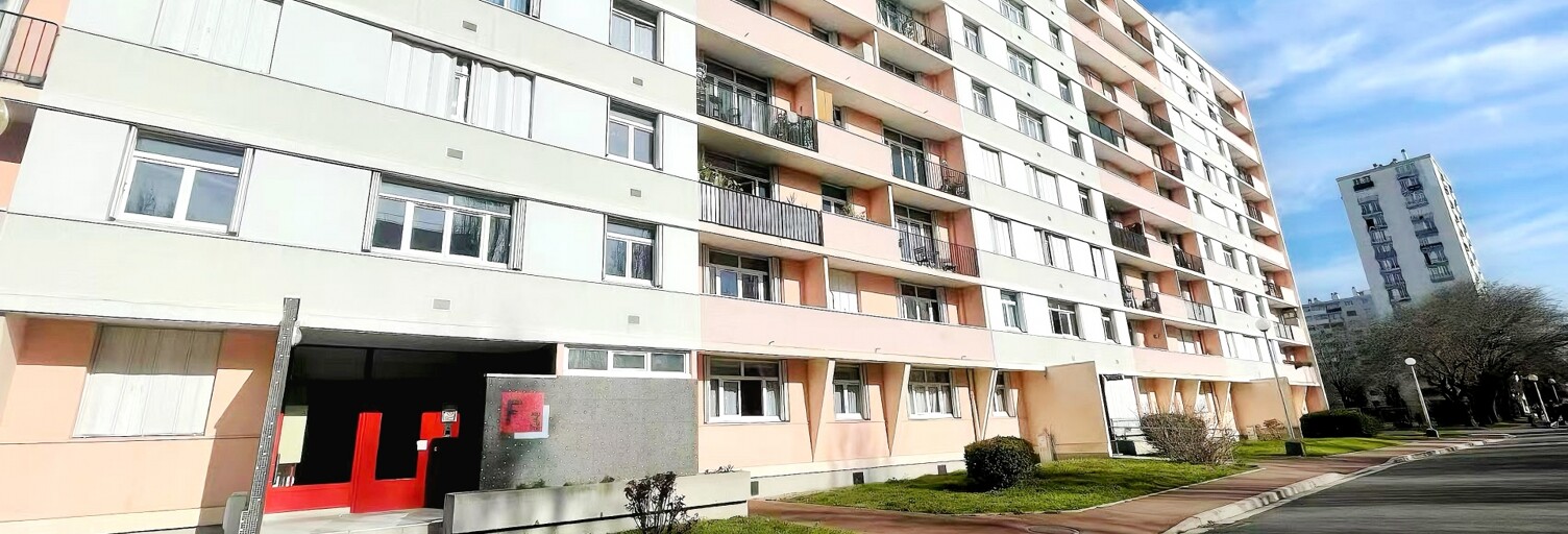 Appartement 5 Pièces 78 m² à vendre à Ivry-sur-Seine (94200)