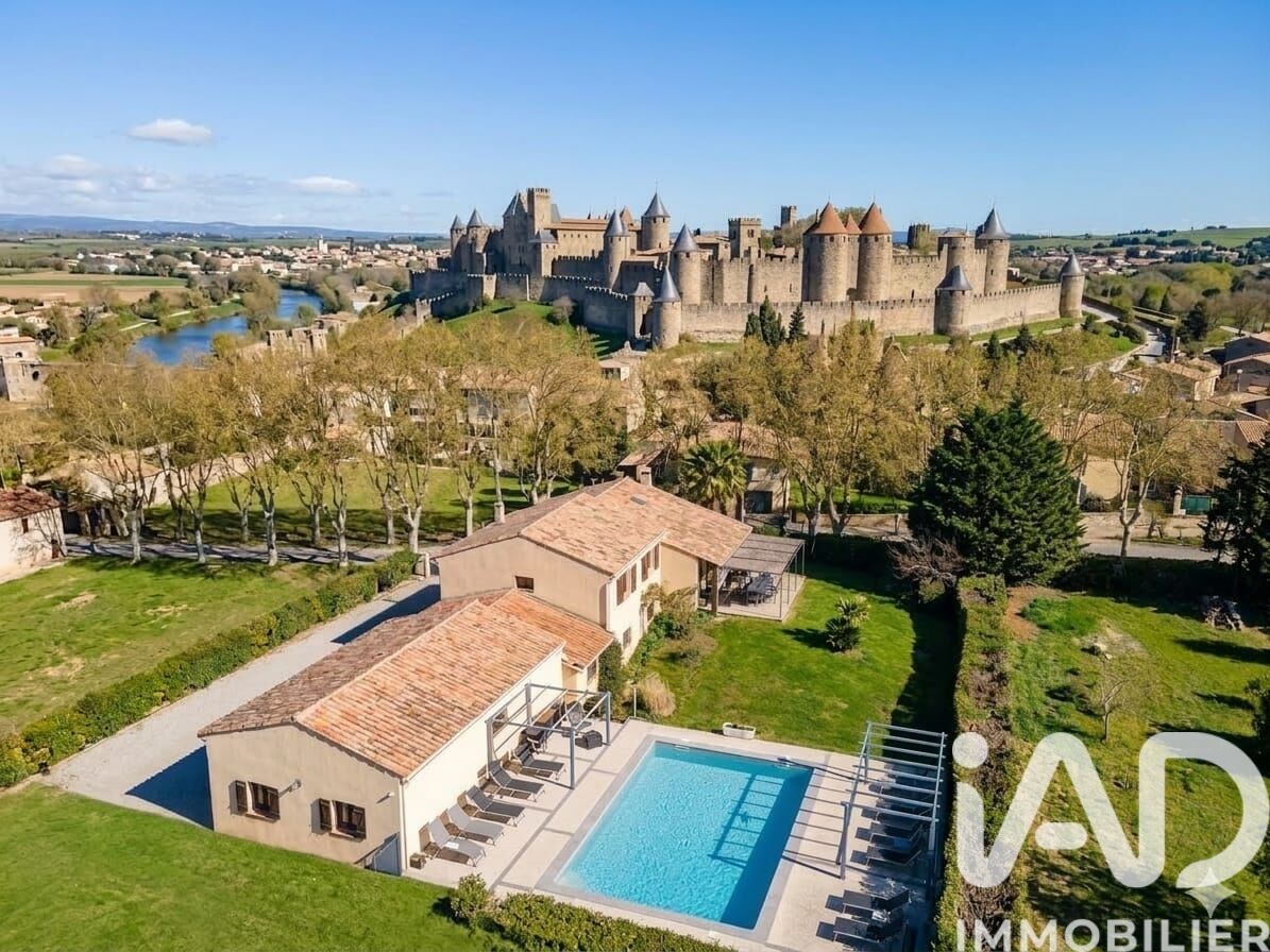 Carcassonne - 220m² - 7p. - 6ch.