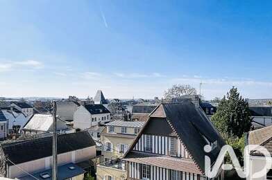 Appartement 5 pièces 255000 €