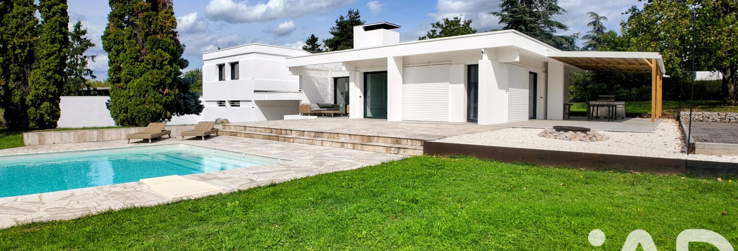 Maison 6 Pièces 208 m² à vendre à Sury-le-Comtal (42450)