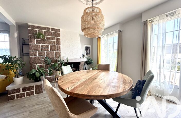 Vente Maison/villa 7 pièces — photo 2