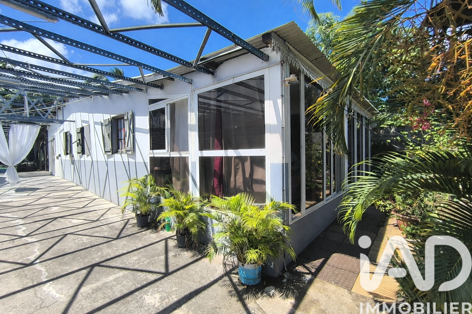 St-Louis - 90m² - 5p. - 4ch.