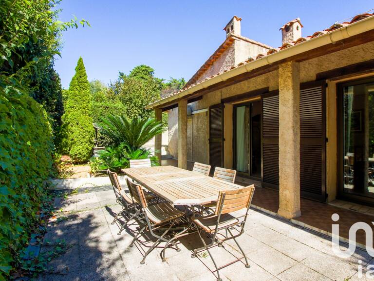 Vente Maison/villa 6 pièces — photo 1
