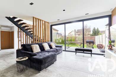 Maison 6 pièces 830000 €