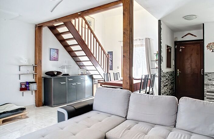 Vente Maison/villa 7 pièces — photo 2