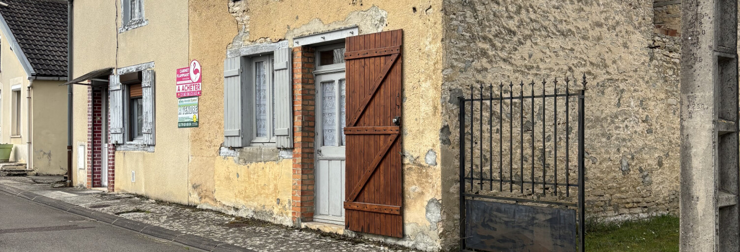 Maison 5 Pièces 95 m² à vendre à Sainte-Colombe-sur-Seine (21400)