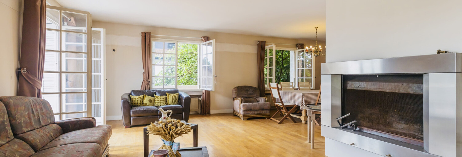 Maison 6 Pièces 600 m² à vendre à Tassin-la-Demi-Lune (69160)