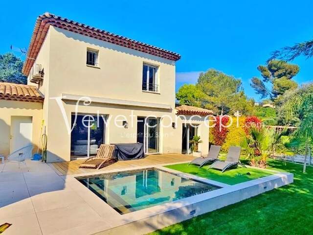 NEW - Antibes - Magnifiques prestations - Villa 3 chambres dans — photo du bien
