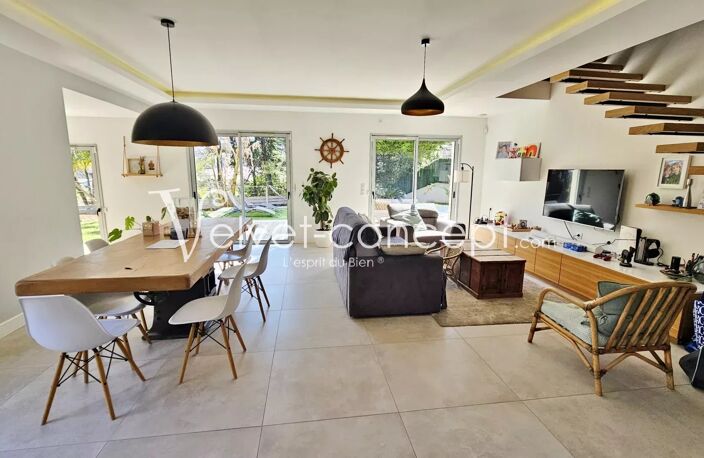 NEW - Antibes - Magnifiques prestations - Villa 3 chambres dans — photo 2