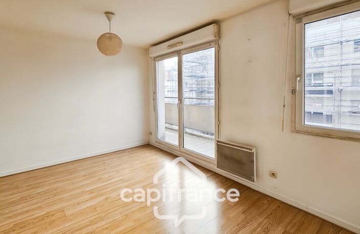 Résidence avec ascenseur-2 pièces- Lumineux-1 stationnement — photo 4