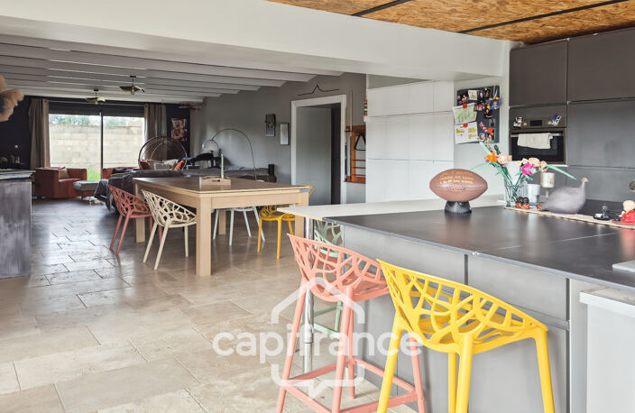 Propriete à vendre 12 pièces ROQUEMAURE 310m²-piscine-spa-sans vis-à-vis- terrain 1225m² — photo 4