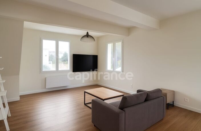 Maison à vendre 4 pièces ROYAN (17) - Quartier du parc - Grand Garage — photo 3