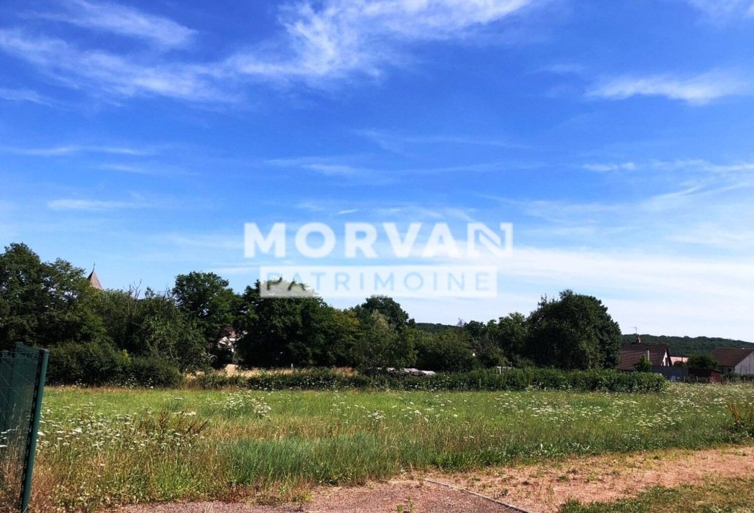 JOLI TERRAIN A BATIR DANS LOTISSEMENT VILLAGE CAMPAGNE 748 m2 - 14000 € — photo 1