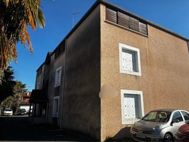 Billère – Studio loué avec parking : investissez sans attendre la vacance locative — photo du bien
