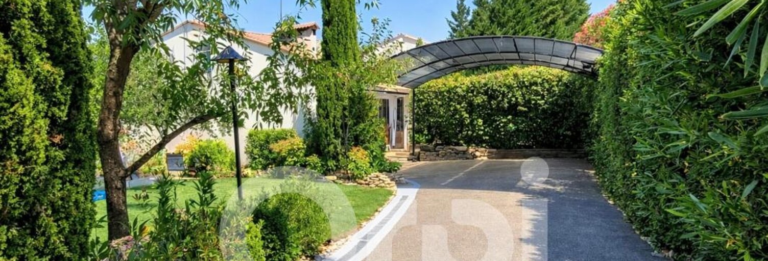 Maison 10 Pièces 250 m² à vendre à L'Isle-sur-la-Sorgue (84800)