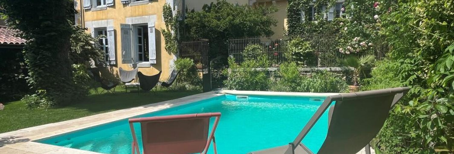 Maison 16 Pièces 620 m² à vendre à Montaut (40500)