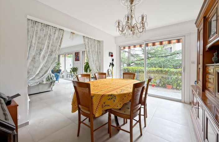 Appartement À Vendre FREJUS PLAGES 3 chambres 110 m² — photo 4