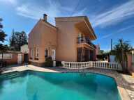SAINT-RAPHAËL – Maison  avec piscine composée de deux logements indépendants — photo 2