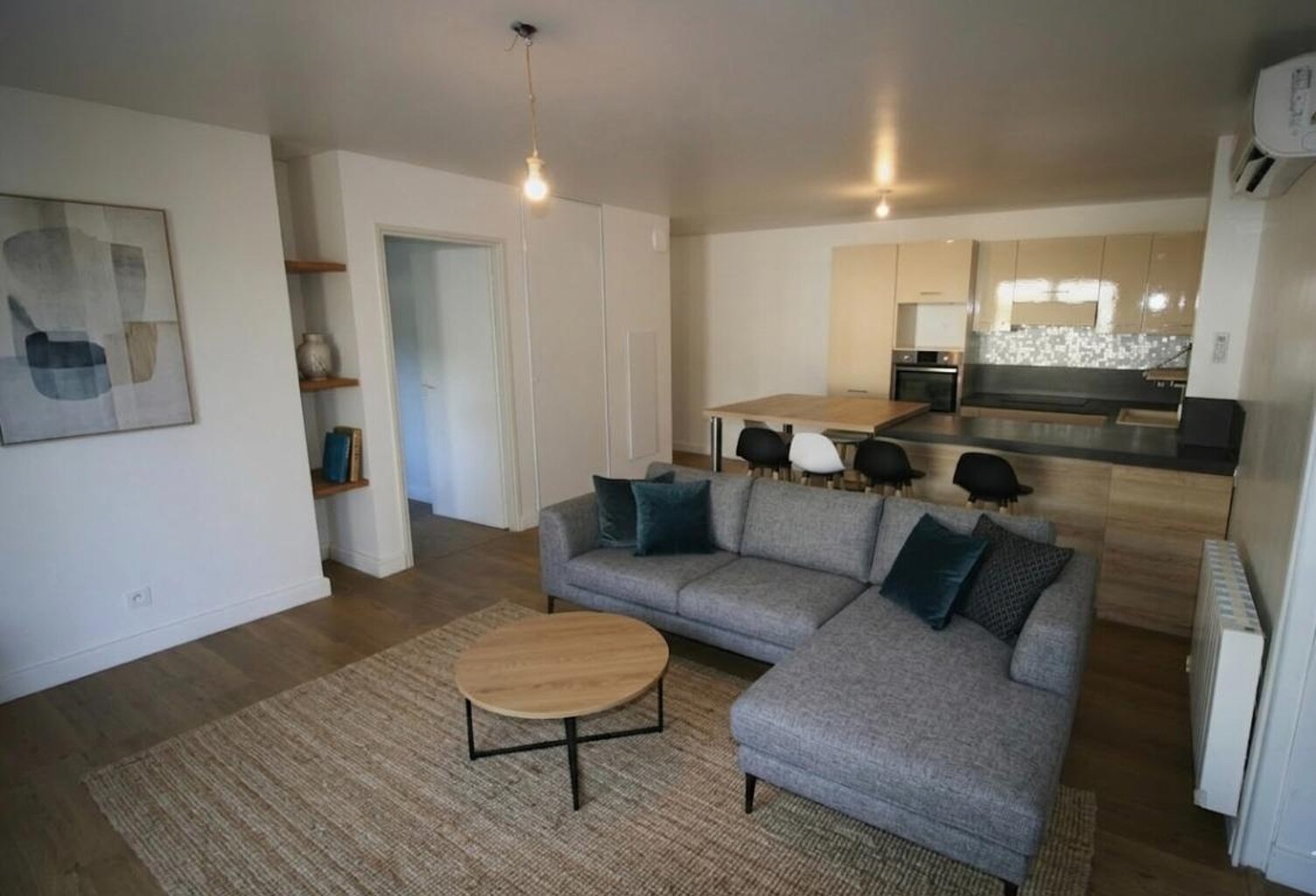 Appartement T3 - 66 M² Rez de jardin aux portes de Saint-Florent — photo 1