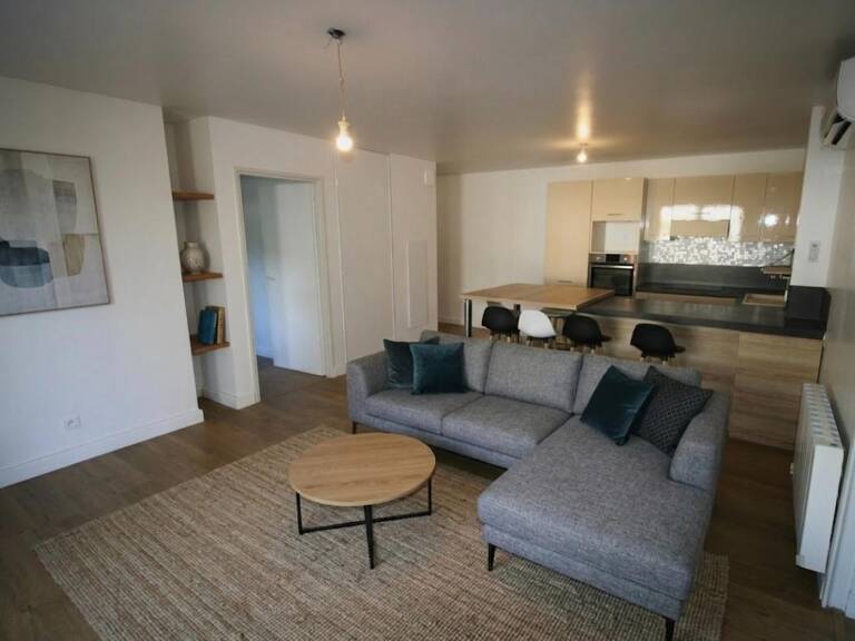 Appartement T3 - 66 M² Rez de jardin aux portes de Saint-Florent — photo 1