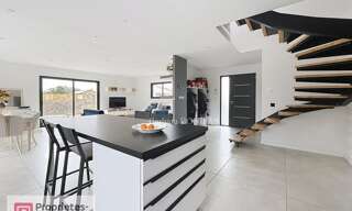 Maison 4 Pièces 124 m² à vendre à Saint-Sulpice-la-Pointe (81370)